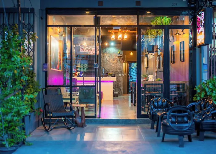 Black Panther Hostel Phuket